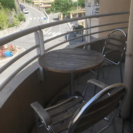 בית אירוח Wonderful View - Monaco 2 Min